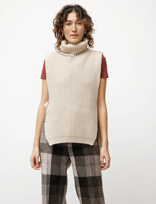 Sophisticated Style Offers Ladder Stitch Knit Dickie Off White