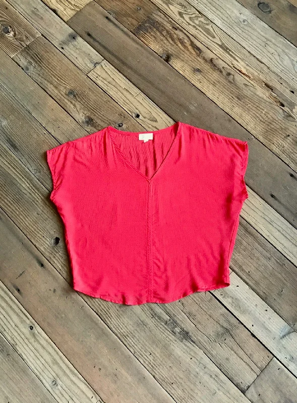 Forward Trendsetter Dolman Top in Electric Coral