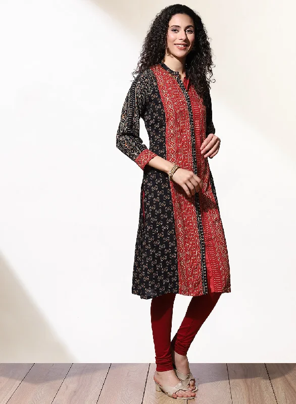 Classic Modern Offers Black Foil-Printed Nargis Kurta