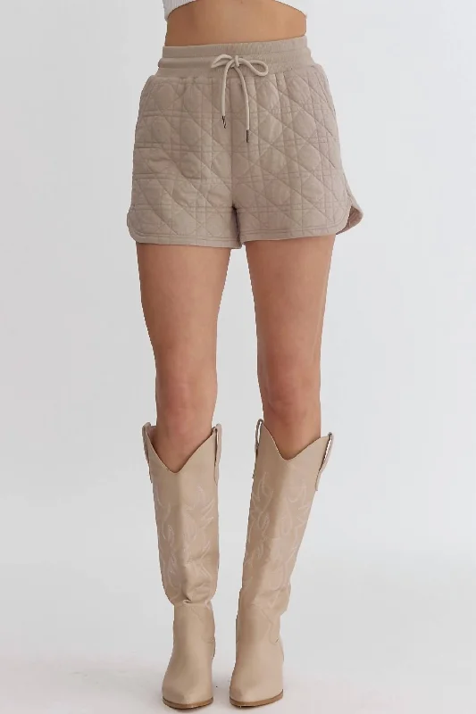 Quilted Stitch Shorts In Taupe